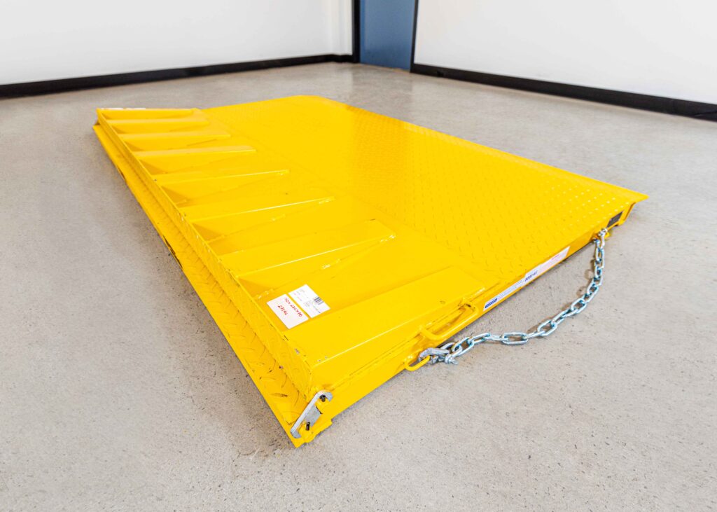 Crn8 Container Ramp Container Ramp 8 Tonne WLL – Adaptalift Store